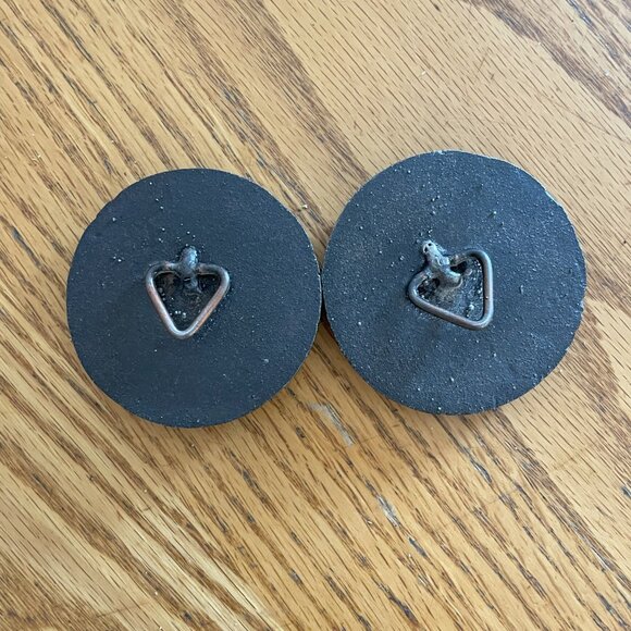 Cast Iron Rosette Casting – Ornamental Architectural Accent - Picture 4 of 4